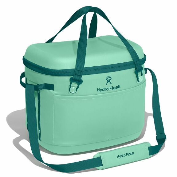 carryouttm-soft-cooler-30-l-r6 cpco344-carryout-cooler-30l-mermaid-green-angled_1.jpg