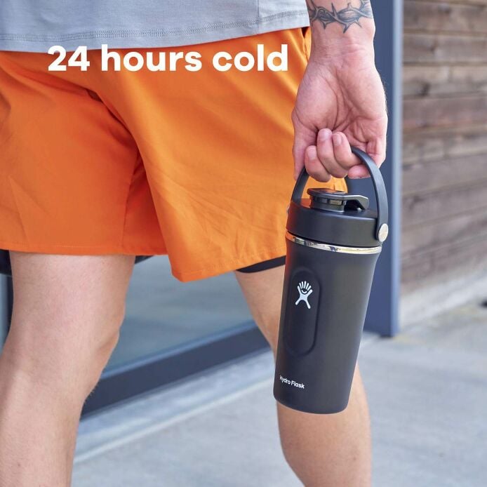 24-oz-insulated-shaker-bottle-b7 hydro_flask_ecomm_en_insulated_shaker_pt03_2000x2000px_4.jpg