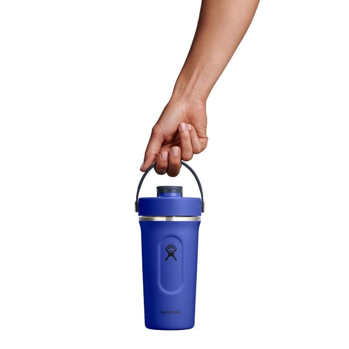 24-oz-insulated-shaker-bottle-b7 mxc24382_24_oz_insulated_shaker_bottle_capri_blue_hb.jpg
