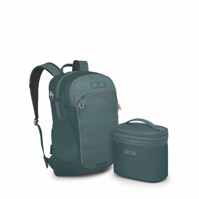 osprey-axis-x-hydro-flask-campus-essentials-bundle-g4 ospreyaxis_hydroflask5l_lunch_bag_f25_side_cascade_10007249_1_3.jpg