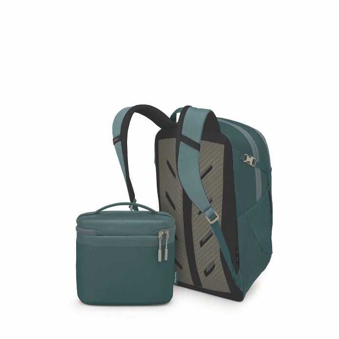 osprey-axis-x-hydro-flask-campus-essentials-bundle-g4 ospreyaxis_hydroflask5l_lunch_bag_f25_sideback_cascade_10007249.jpg