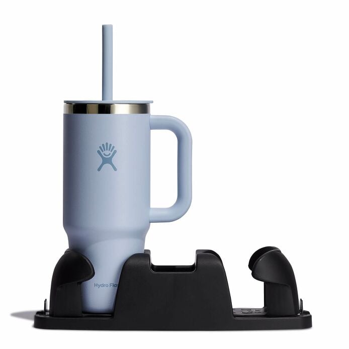 24-oz-travel-mug-bundle-c7 surf-tumbler-in-cupholder.jpg