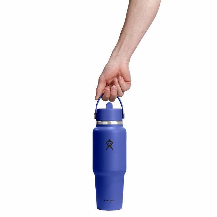 32-oz-travel-bottle-with-flex-straw-cap-f8 wt32cfs382_32oztravelbottleflexstraw_capriblue_hb.jpg